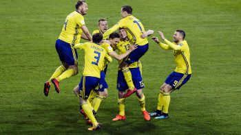 Jakob Johansson firar sitt mål mot Italien 2017